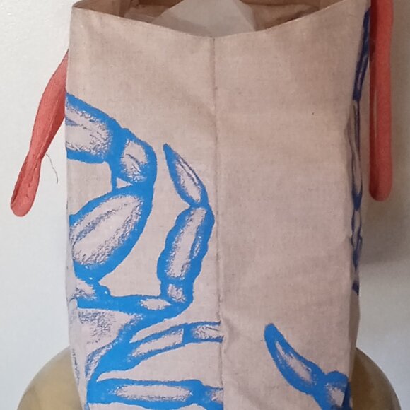 Unisex Tan/Blue Crab Large Crab Tote Bag - Picture 4 of 4